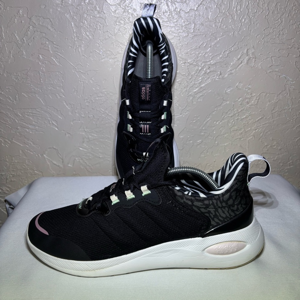 Adidas Women's Puremotion Super running shoe Size 11